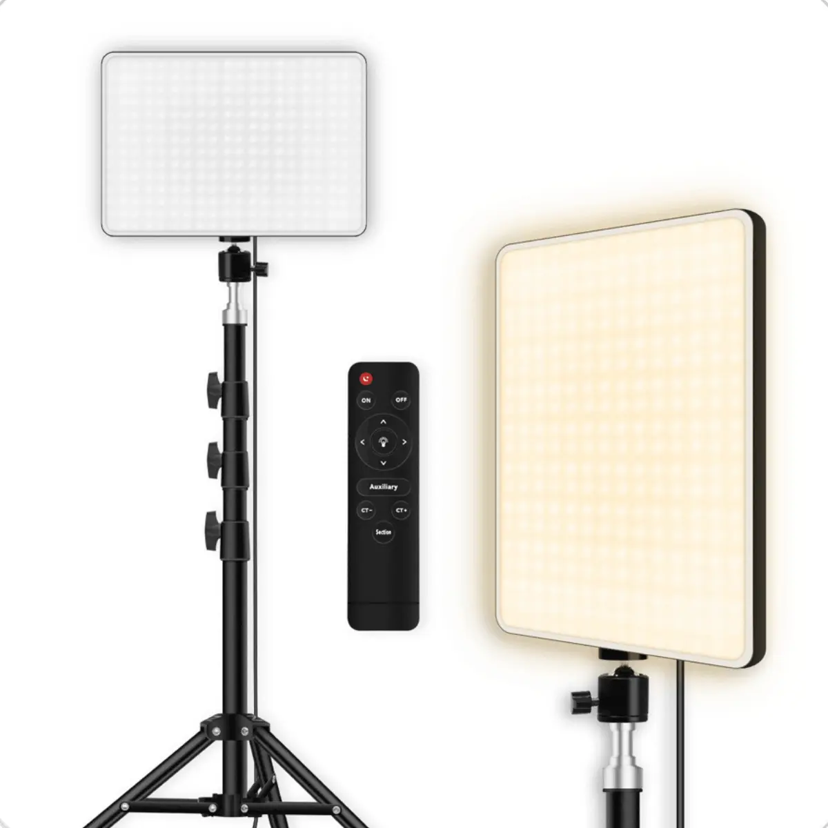 Ring Light LED Lumi de 33cm com Tripé 2,10m e Luz Ajustável para Maquiagem e Vídeos